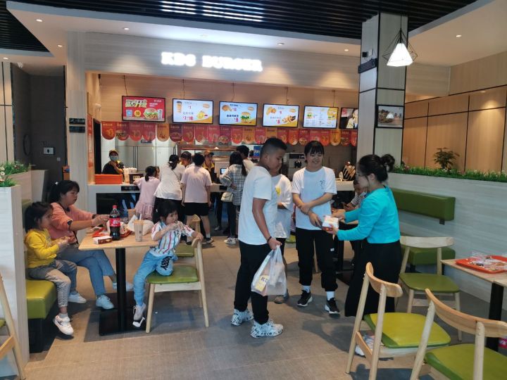 快乐星汉堡 快乐星汉堡