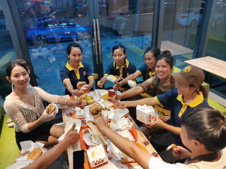 快乐星汉堡 快乐星汉堡